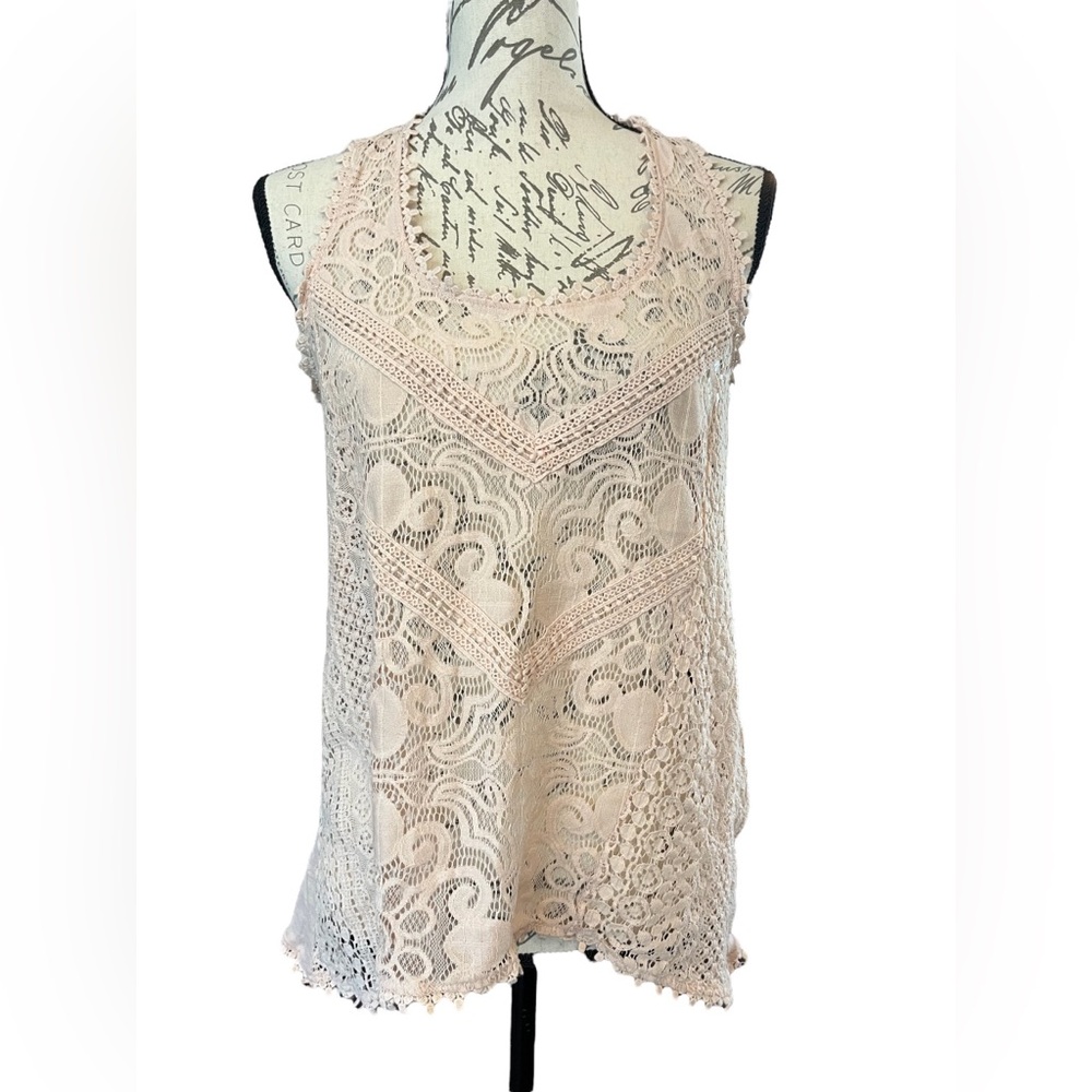 EUC Eye Shadow Buckle Light Pink Lace Racerback Women's Tank Top Size Medium